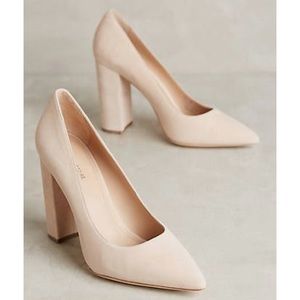 Pour La Victoire pump